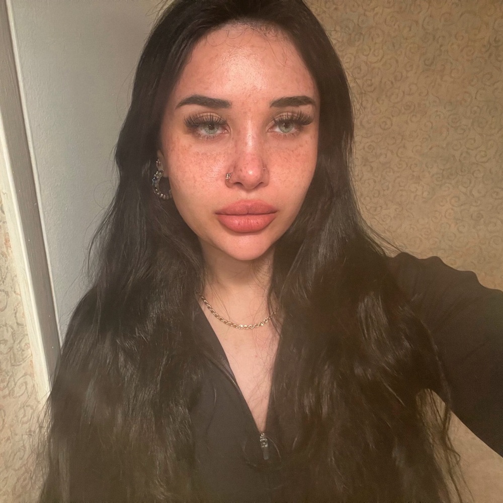 Meet your Posher, Melany